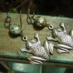Beach Hoppers, Silver Frogs, Natural Aqua Terra..